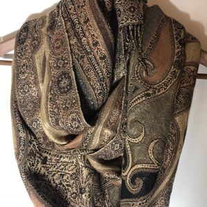 UO Shimmery Golden Scarf